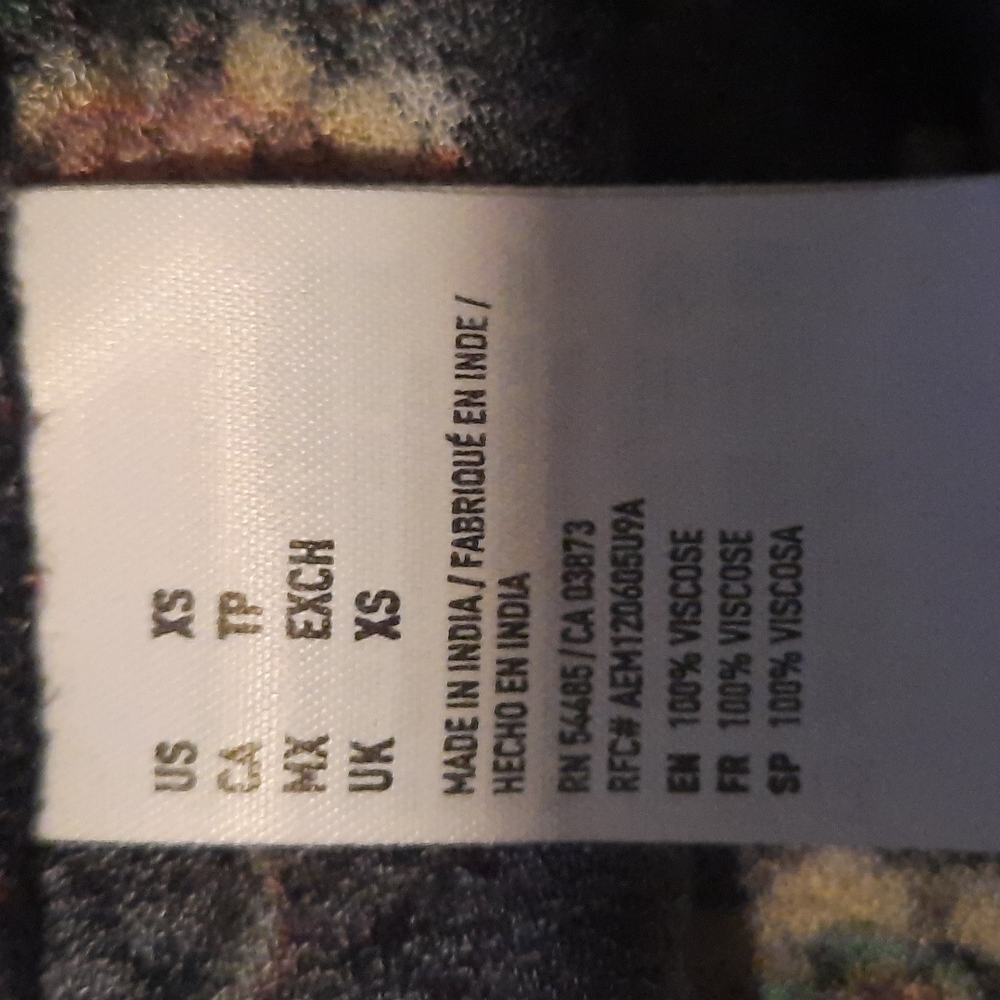 American Eagle Outfitters Floral Shorts Romper XS - Picture 7 of 7
